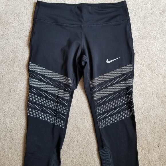 Nike | Power Epic Graphic Running Crop Leggings - Picture 2 of 5